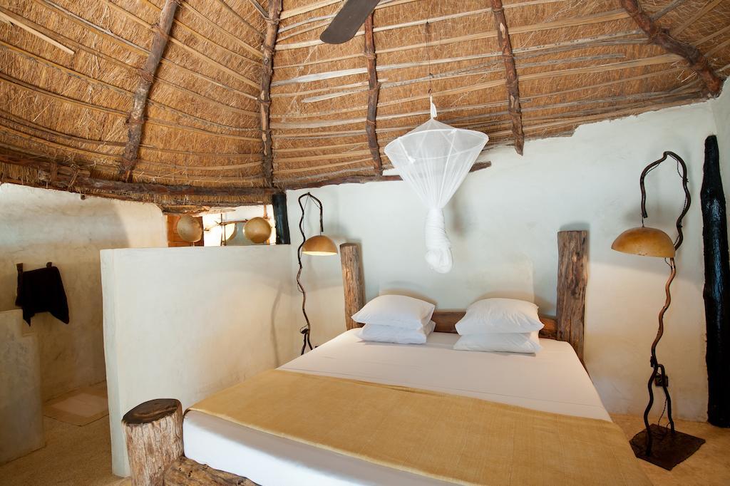 Tama Lodge M'Bour Bagian luar foto