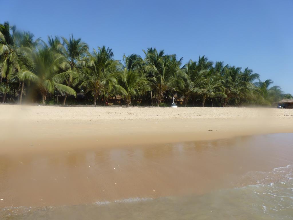 Tama Lodge M'Bour Bagian luar foto